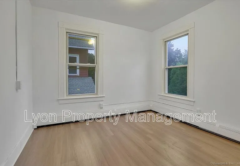 251-253 Jackson St #253 — Photo 9