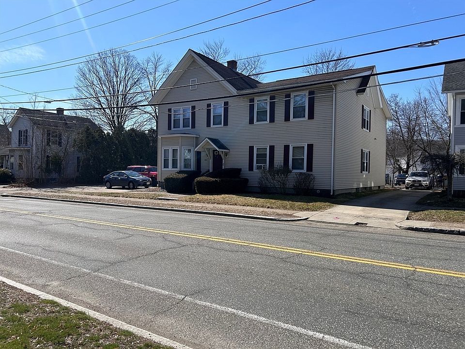 2nd image of 1063-1063 Park St #1065
