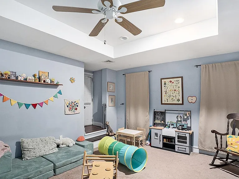 146 Vassar St #3 — Photo 4