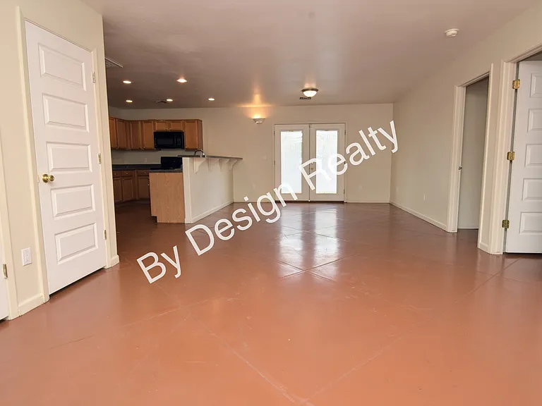 203 S Cherry Ave #2 — Photo 7