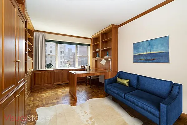 Sold by Maxwell Jacobs | media 26