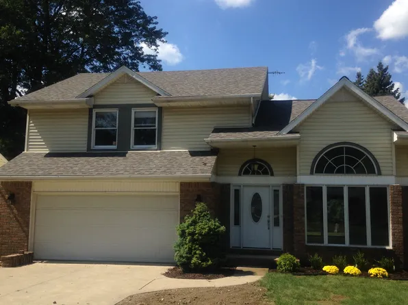 1579 Sunset St, Monroe, MI 48162