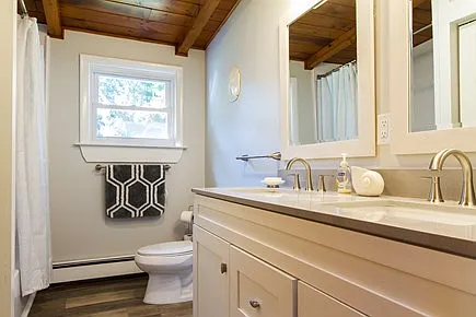 Double Sink Bathroom