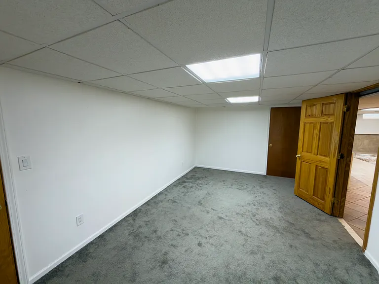 21233 Fairview Dr — Photo 42