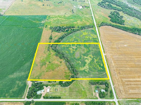 28.03   Acres N #279, Mount Hope, Ks 67108 