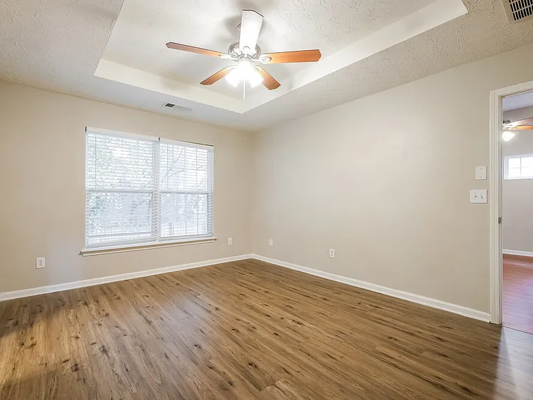 533 Arrowhead Dr — Photo 10