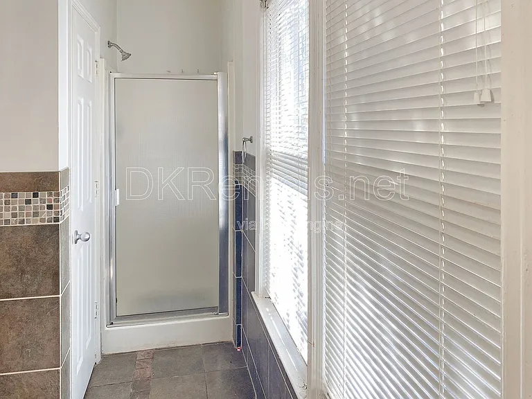 1739 Sylvan Rd SW — Photo 20