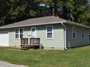 301 Sunset Dr, Fulton, MO 65251