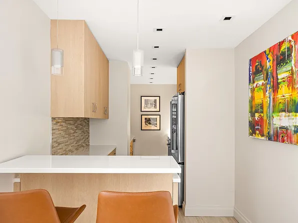 220 E 65th St APT 12J, New York, NY 10065
