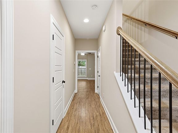 4th image of 2024 Stephanie Ct