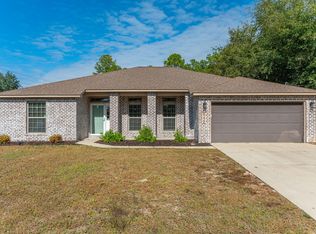 8228 Escola St, Navarre, FL 32566