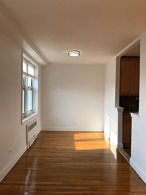 Rented by Compass | media 30