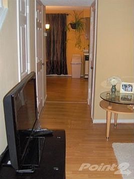 Entry to Kitchen and Living Areas