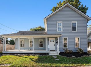 300 E Ellen St, Fenton, MI 48430