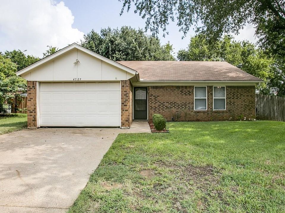 1st image of 4509 Woodcreek Dr