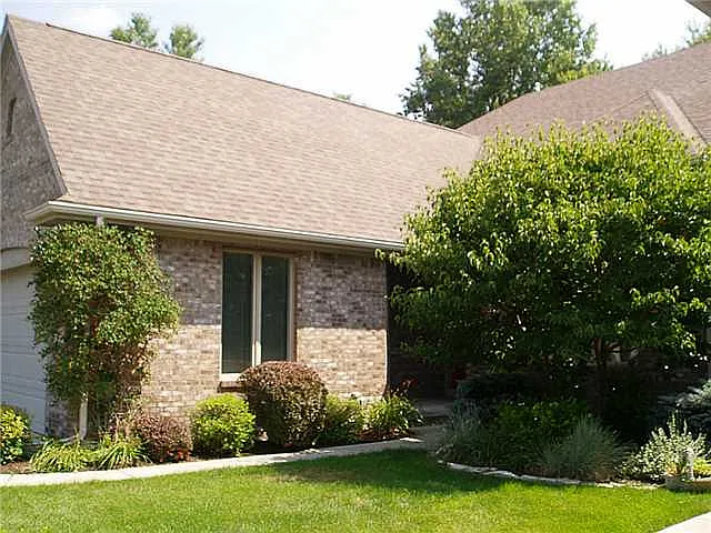 21 Stone Oak Blvd photo 1