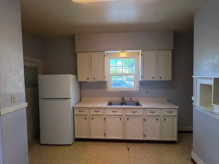 324 W Spruce St #328 — Photo 6