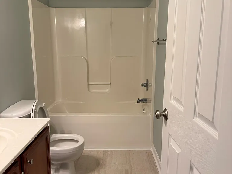 1810 Broadway St #108 — Photo 18