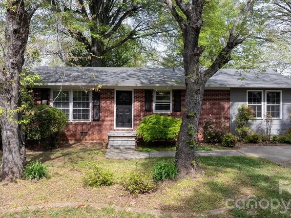 326 Tanner St, Rutherfordton, NC 28139