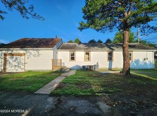 702 Sydney Ave, Union Beach, NJ 07735