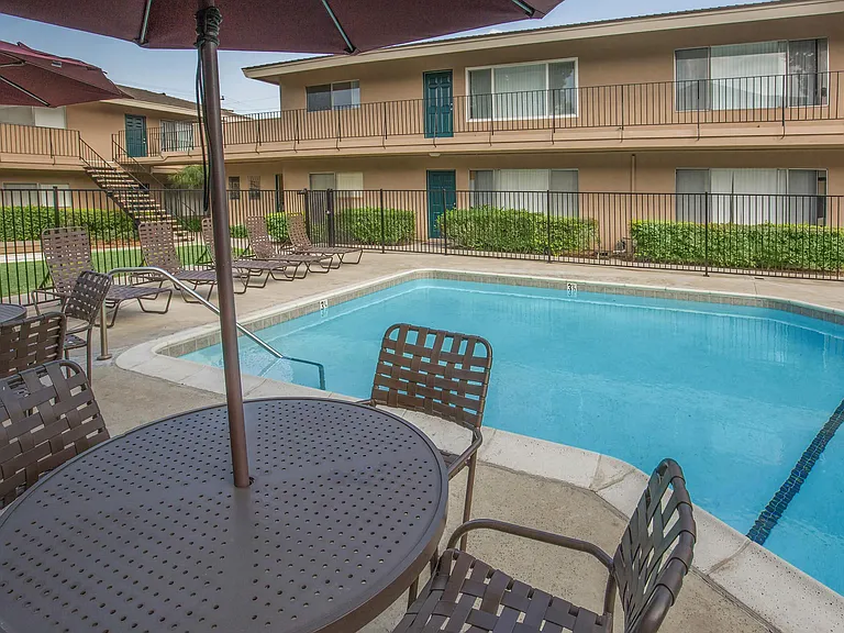 Glenwood Apartment Homes — Photo 8