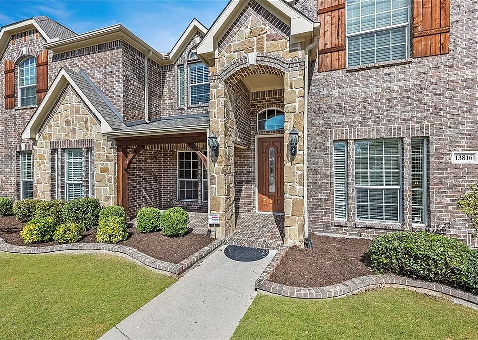 1st image of 13816 Badger Creek Dr