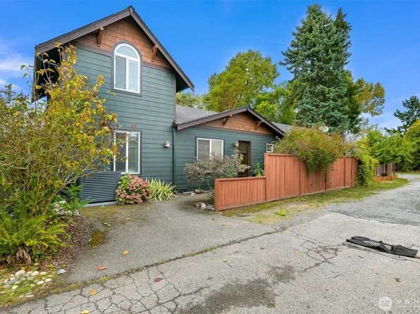 2412 W North Street, Bellingham, WA 98225