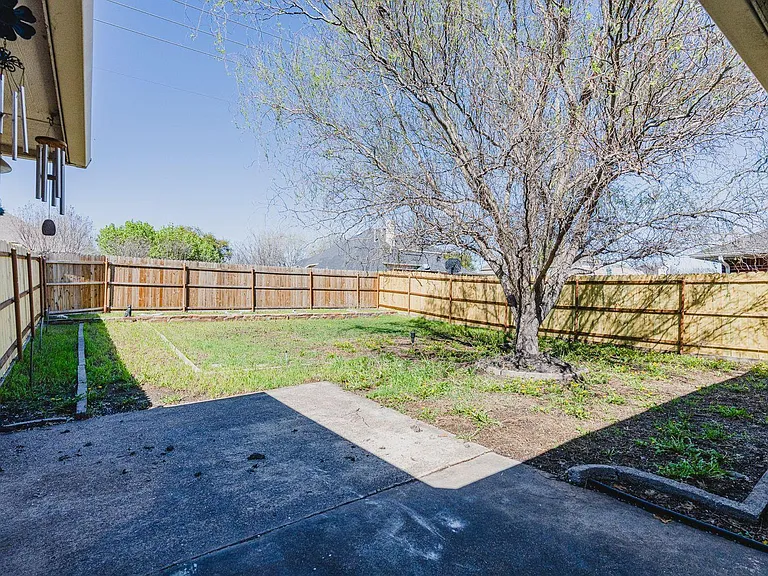 8805 Barton Creek Dr — Photo 25