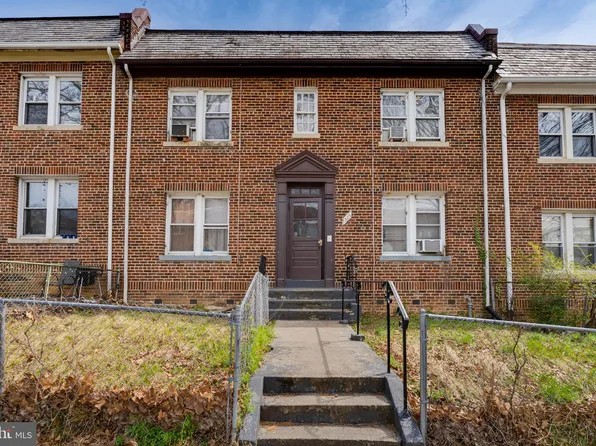 1325 Orren St NE, Washington, DC 20002