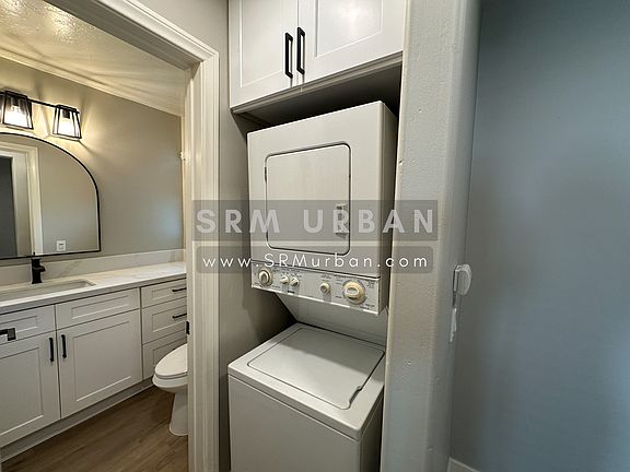 5th image of 4102 Marlborough Ave APT 212