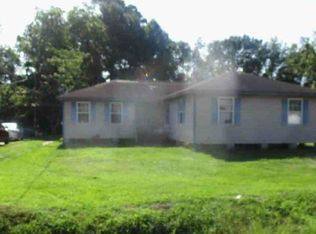 412 Coaxum Rd, Moncks Corner, SC 29461