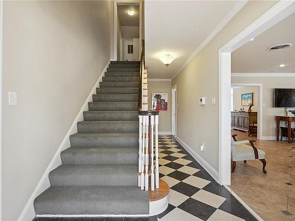 5th image of 7441 Jade St