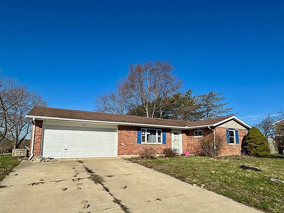 2nd image of 1105 Hilltop Ave