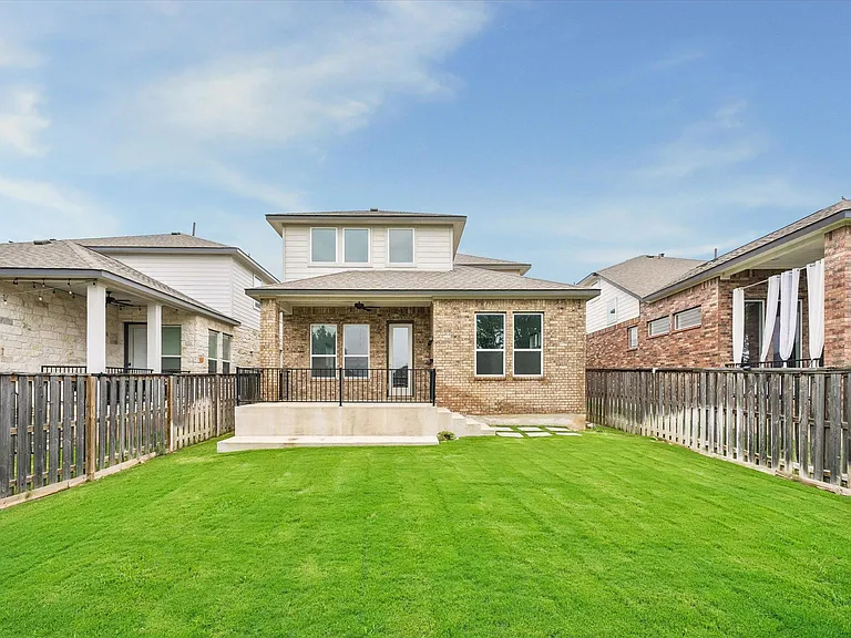 1336 Kneehigh Ln — Photo 10