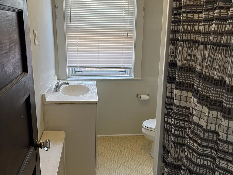 7112 Glenloch St — Photo 12