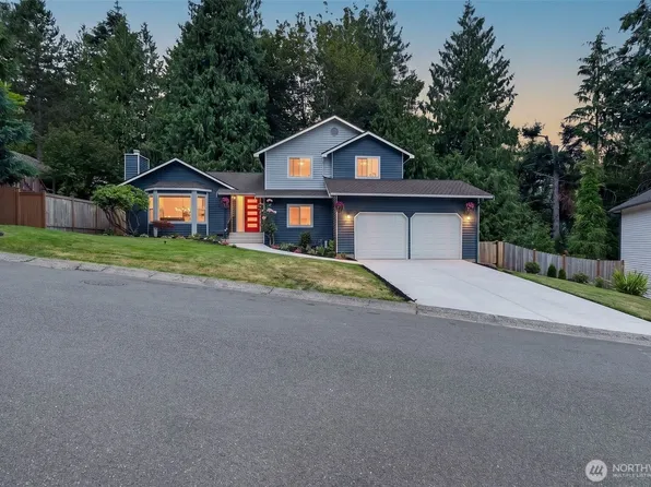 4211 210 th Place NE, Sammamish, WA 98074
