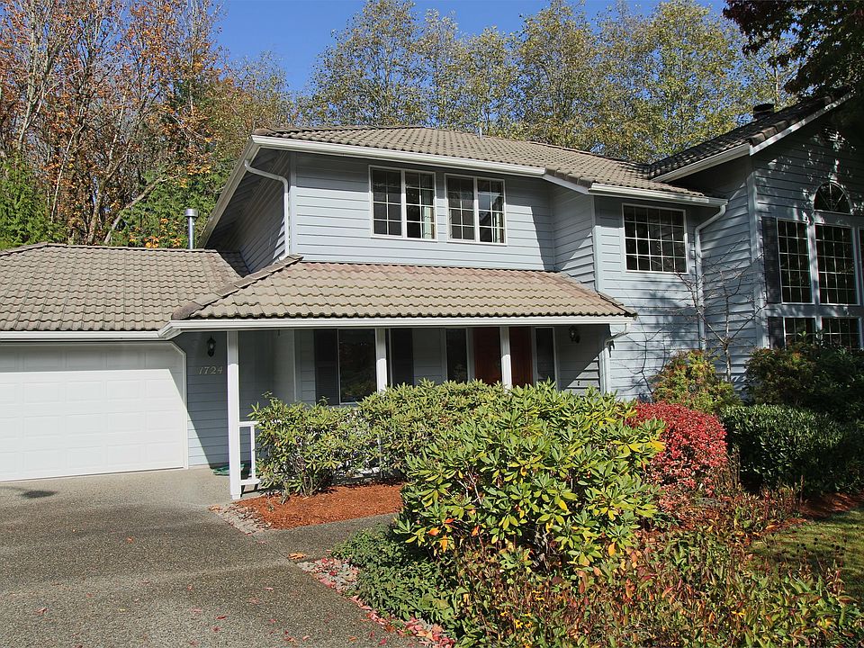 1st image of 1724 Easthill Pl NW