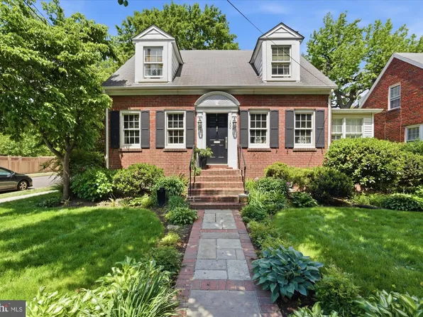 100 E Monroe Ave, Alexandria, VA 22301
