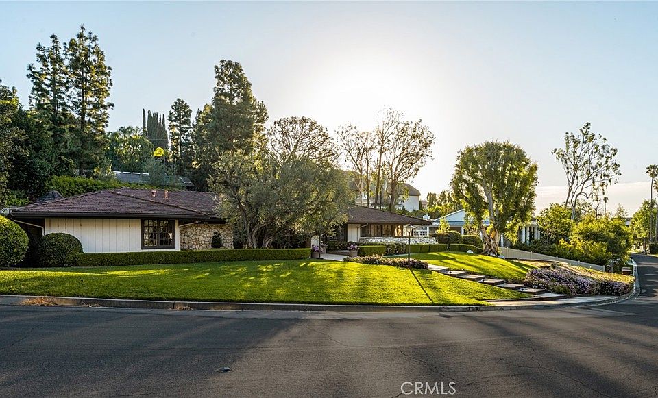 1st image of 1881 Park Skyline Rd