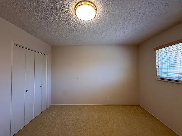 735 Patterson Rd — Photo 28