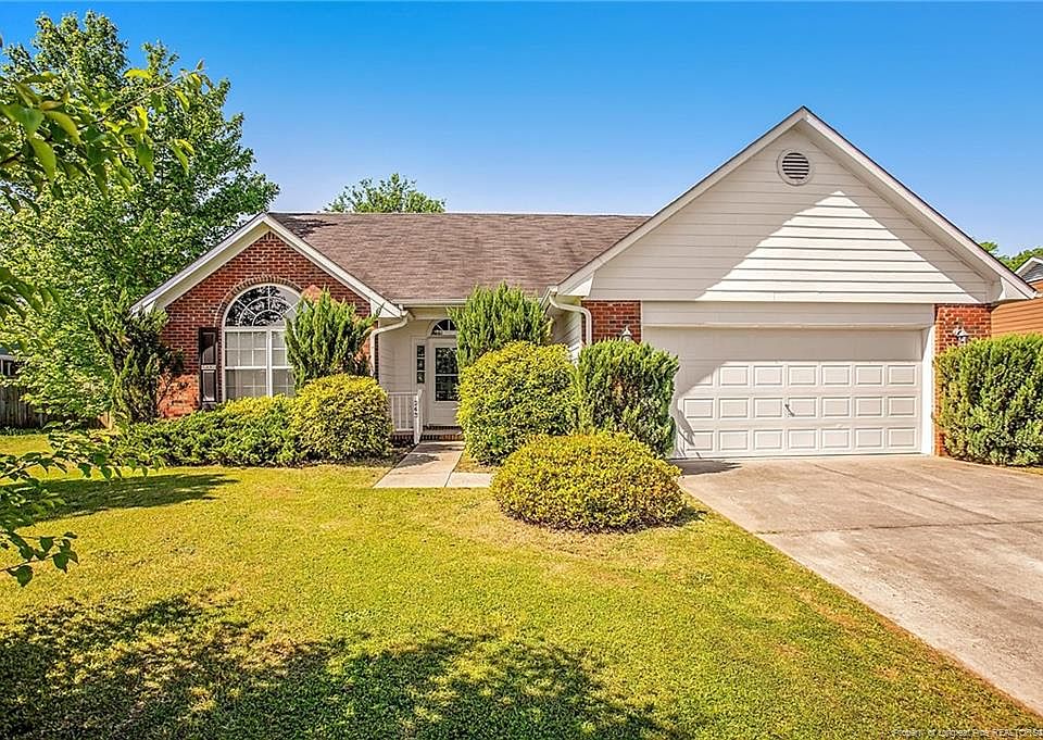 1st image of 243 Belle Chase Dr