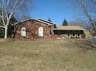 212 Llamberris Pass, Wales, WI 53183