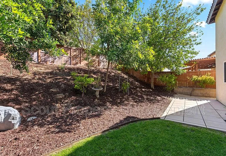34349 Lamborn St — Photo 36