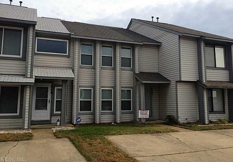 1st image of 744 Quesnel Dr