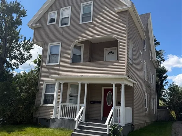74 Ellis St, Brockton, MA 02301