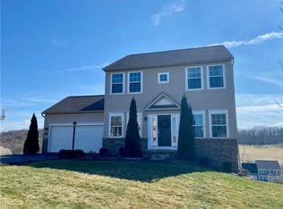 189 Hunting Ridge Dr, Greensburg, PA 15601