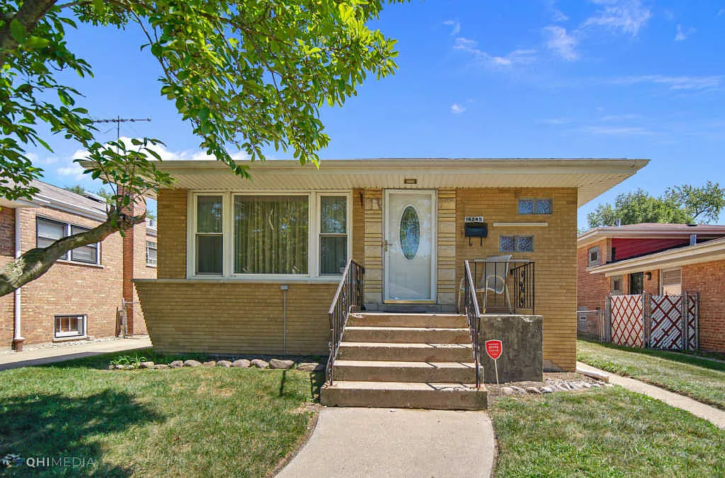 14245 Ellis Ave photo 1