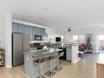 9028 Woolen Hearth Ct, Las Vegas, NV, 89149