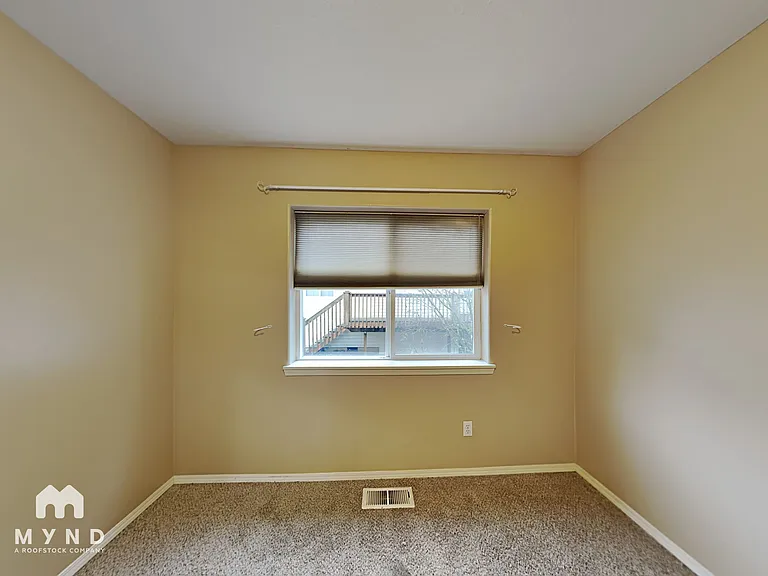 15308 SW Highpoint Dr — Photo 10