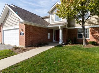 1681 E Green Briar Dr #3826, Schaumburg, IL 60173